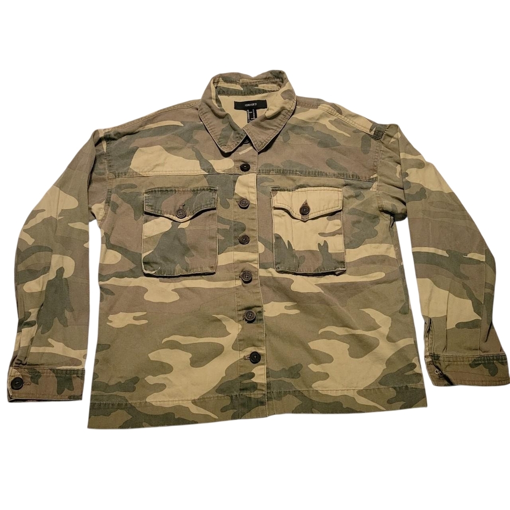 Forever 21 Green Camouflage Button Up Shirt Jacket